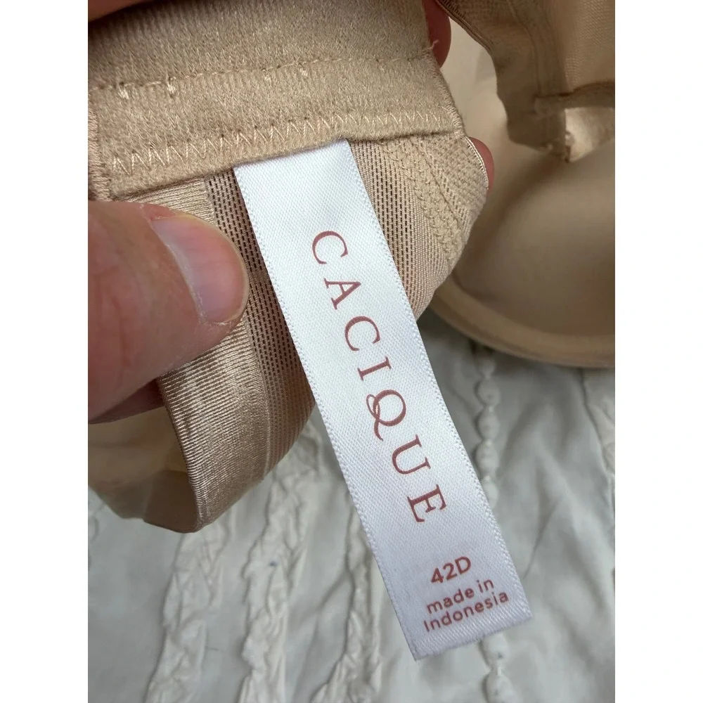 Cacique Tan Smooth Lightly Lined Full Coverage Underwire Bra 42D Nude Everyday